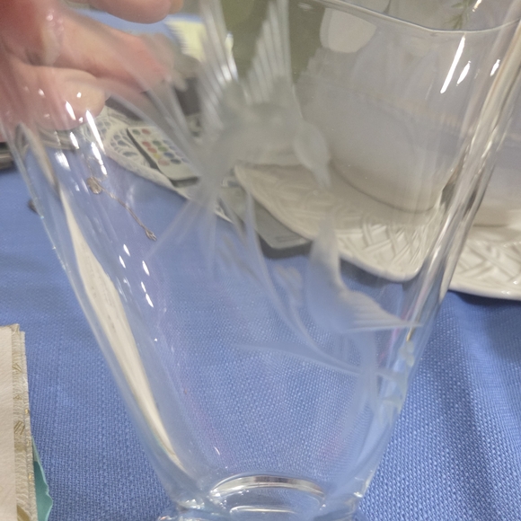 Artisan Clear Glass Vase with Bird Motif - Picture 1 of 4